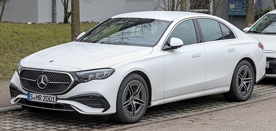 Mercedes-Benz E 2024 E 300 L 48V 2.0T Luxury