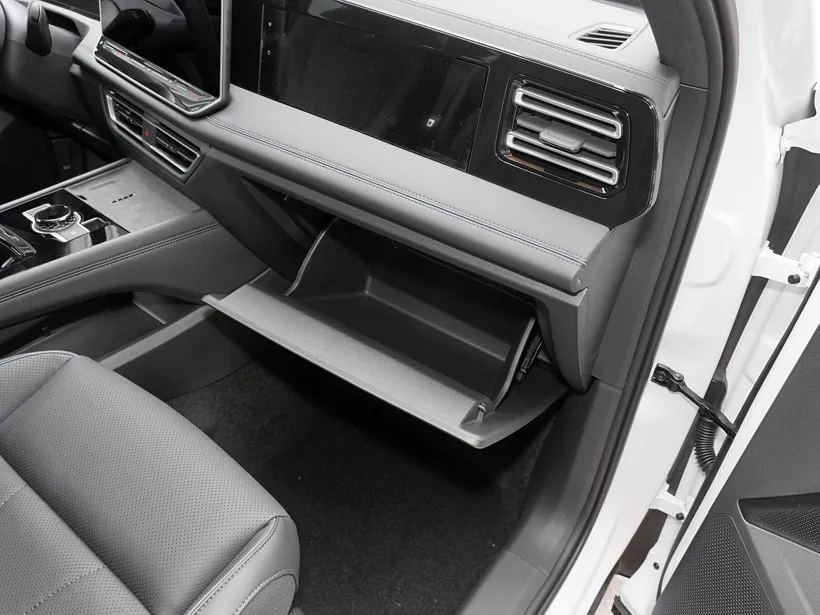 VW TIGUAN L 4