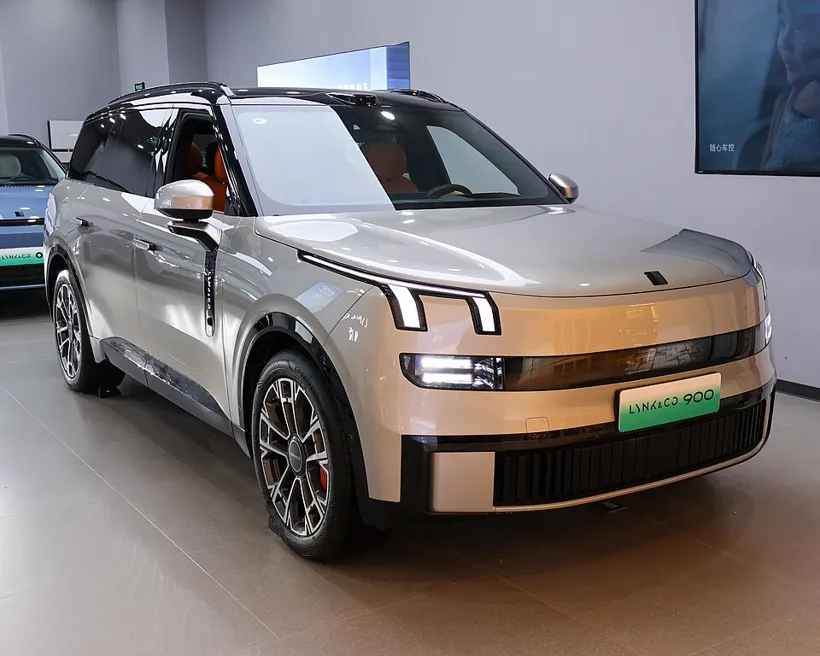 Lynk & Co 900 2025 1.5T Ultra 2