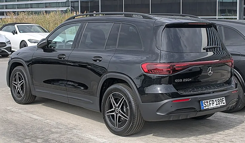 Mercedes-Benz EQB 2024 EQB 260 3